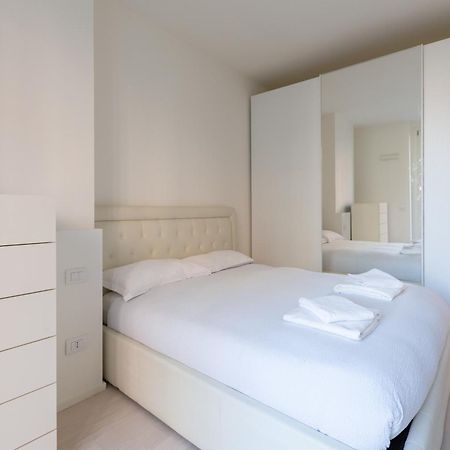 Bullona Elegant Apartment Milano Eksteriør billede