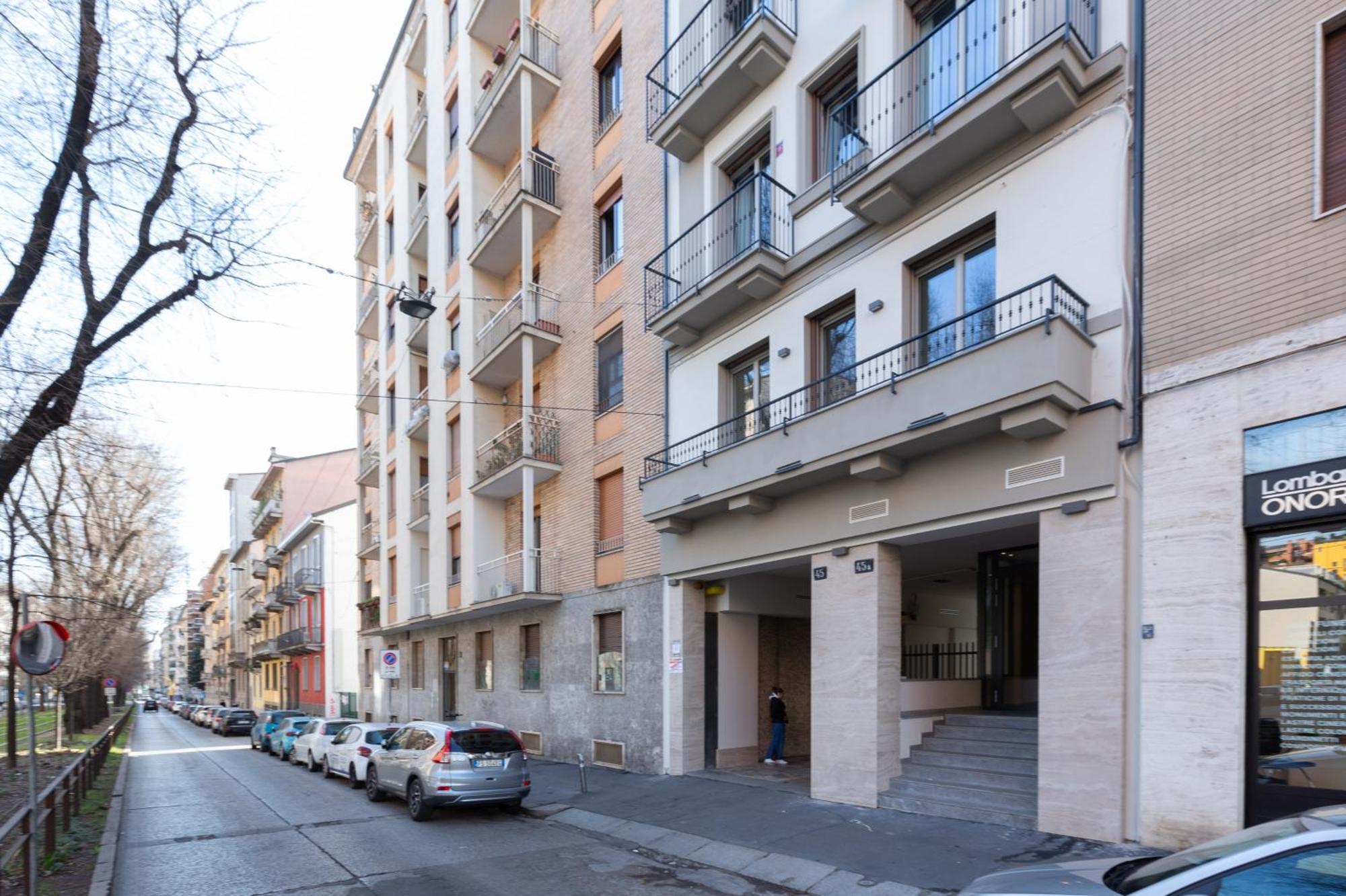 Bullona Elegant Apartment Milano Eksteriør billede